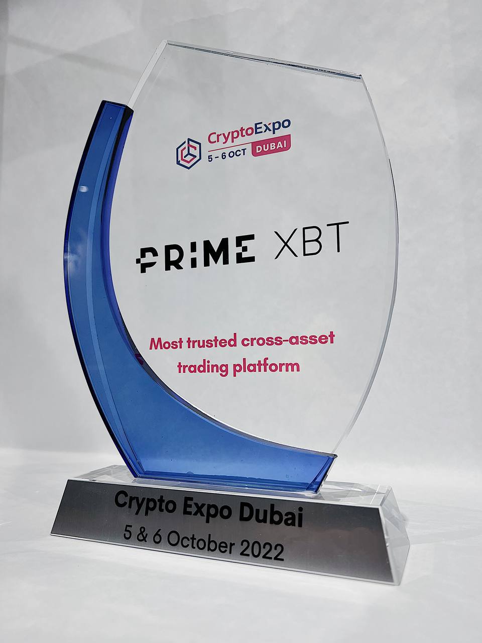 Exnes Market View Takes Home "Most Trusted Crypto-Asset Trading Platform" Award From Crypto Expo Dubai - photo 2022 10 17 14 53 43